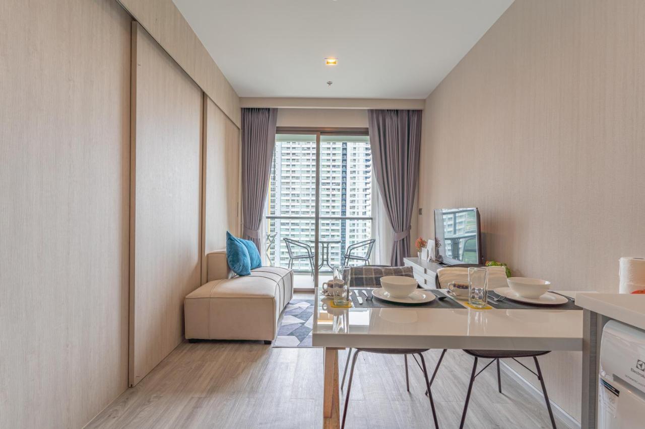 Aeras Beachfront Condominium Jomtien Exterior foto
